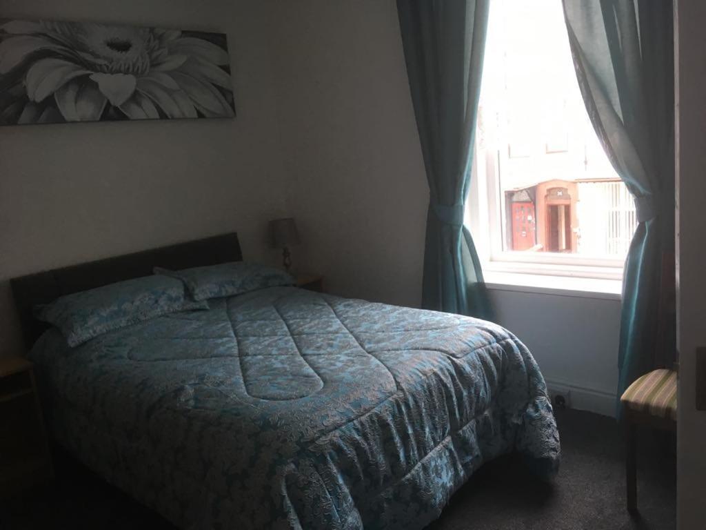 Oakleigh 3* Blackpool