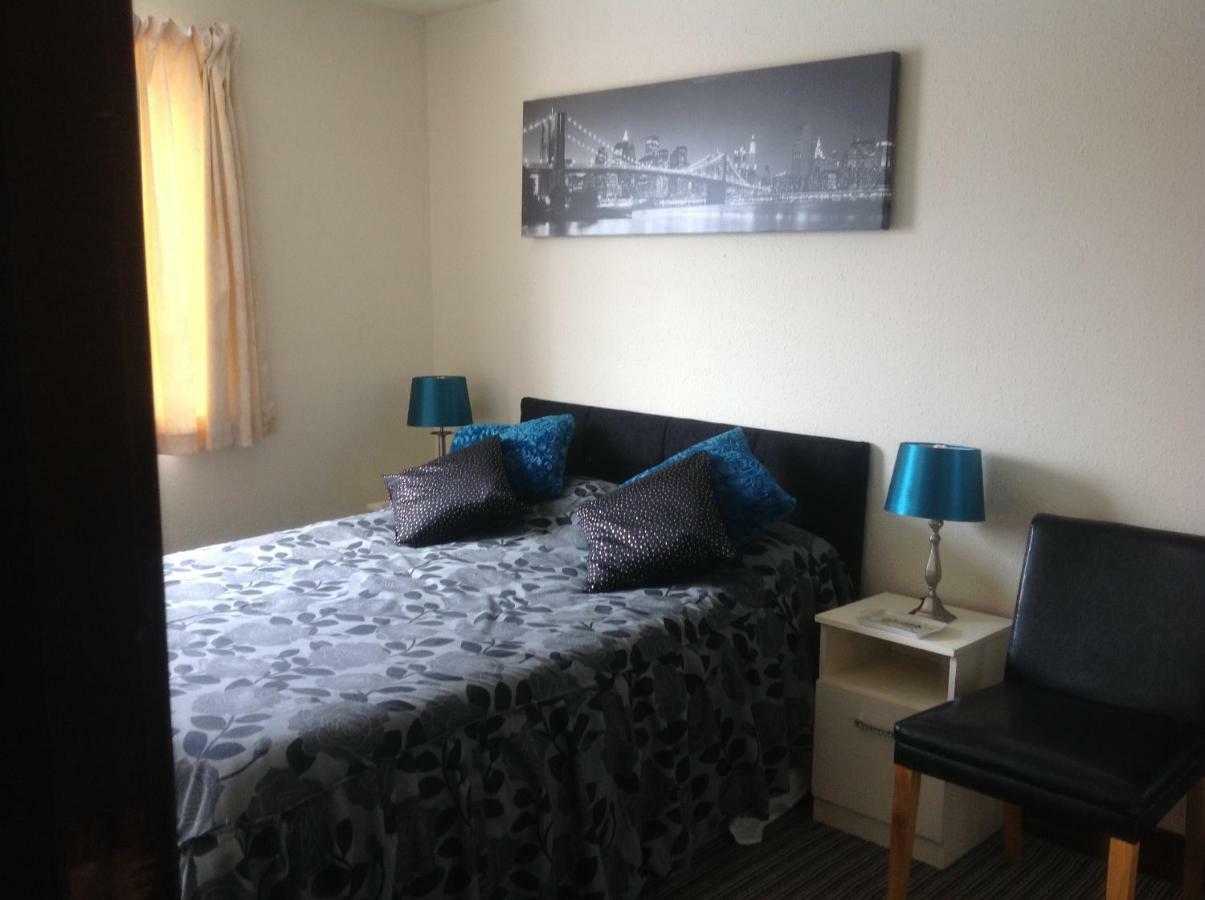 Oakleigh Bed & Breakfast